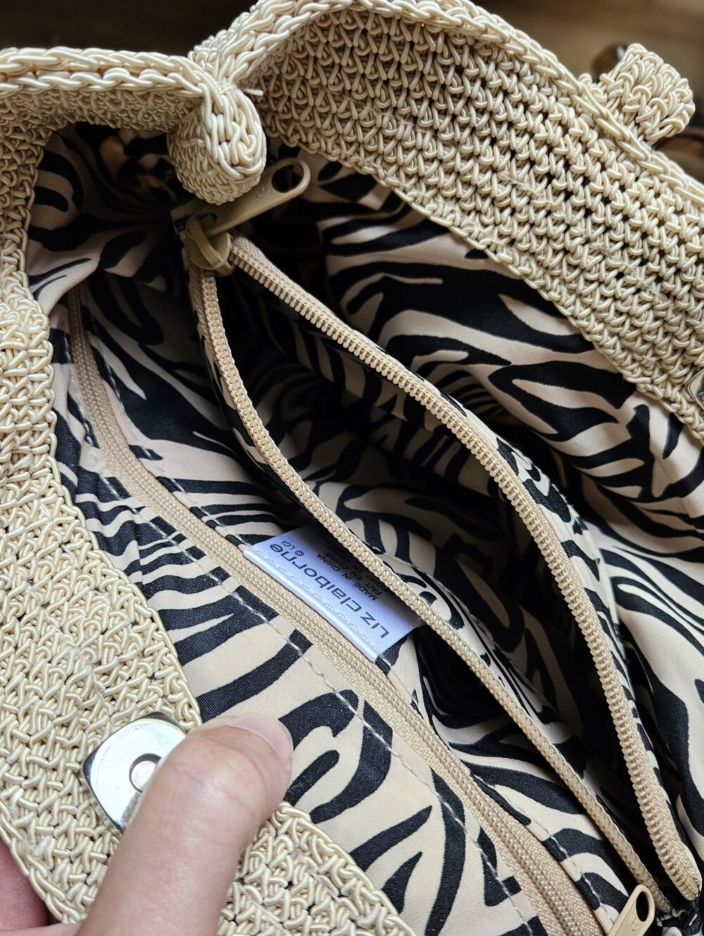 Liz Claiborne Woven Tote With Chunky Handle - Picture 7 of 7